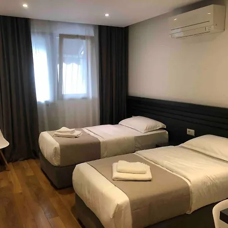 Air - Cosy Near Center Garden 1gbwifi Tirana