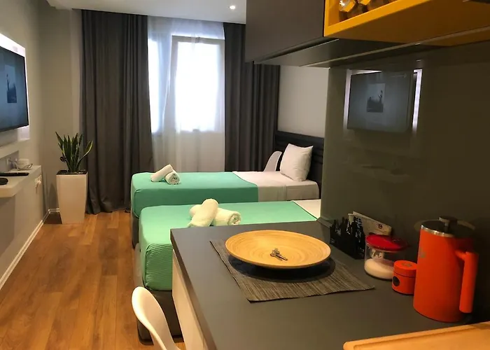 Appartamento Air - Cosy Near Center Garden 1gbwifi Tirana
